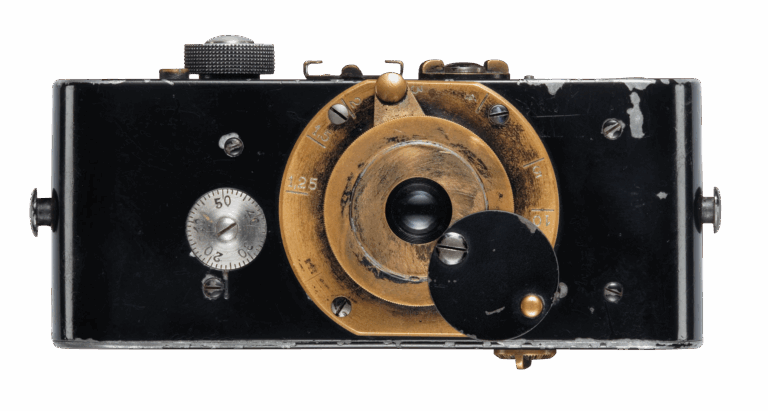 Leica comemora cem anos e relembra sua trajetória de inovação