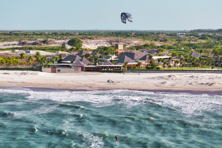 Kitesurf cinco estrelas existe e ganha cada vez mais força em novos empreendimentos no litoral cearense